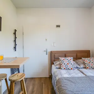  Apartamento Piccolo For 2